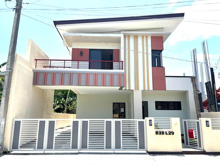 4 BEDROOMS BRAND-NEW SA W/BALCONY FOR SALE IN GRAND PARKPLACE IMUS