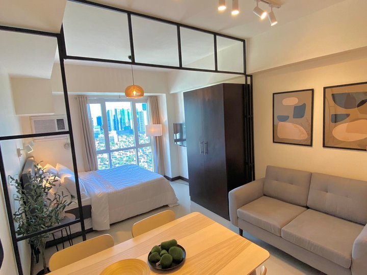 For Rent Studio @ Axis Residences Mandaluyong