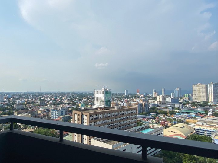 2-bedroom Apartment For Sale in Eastwood City