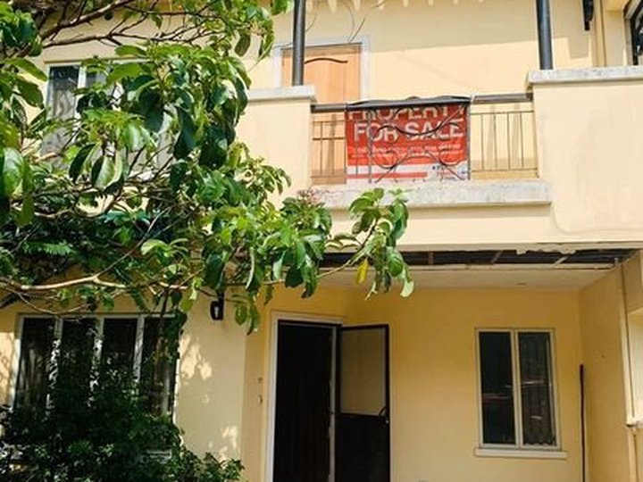 OLD HOUSE FOR SALE  ROYALE TAGAYTAY ESTATE ALFONSO, CAVITE