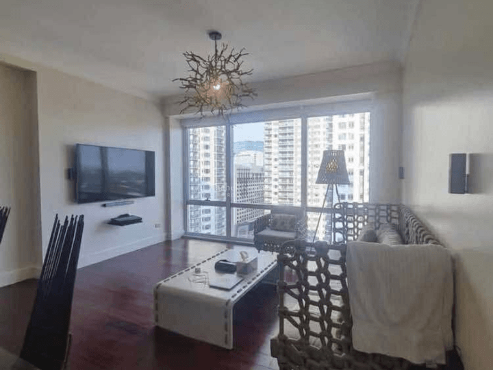 FOR SALE: Raffles Makati, 1 Bedroom Unit