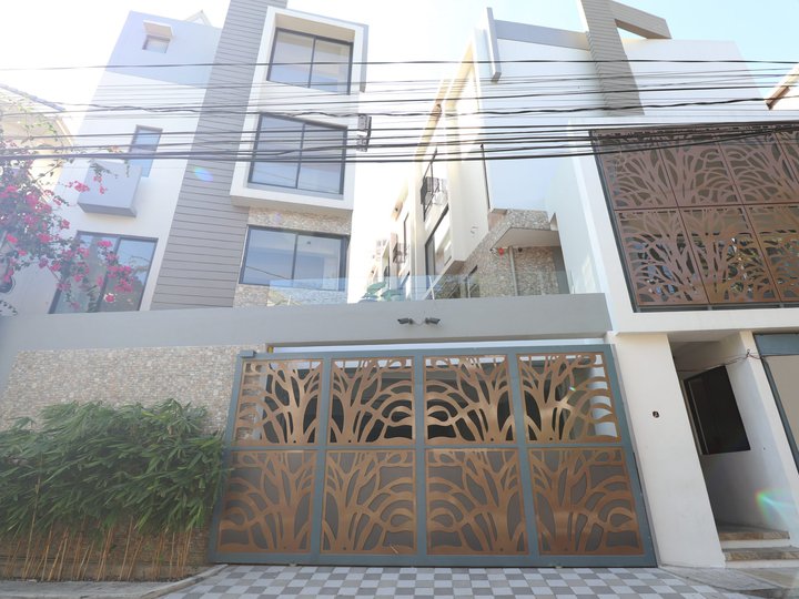 For Sale New Modern House and Lot in San Juan PH2032