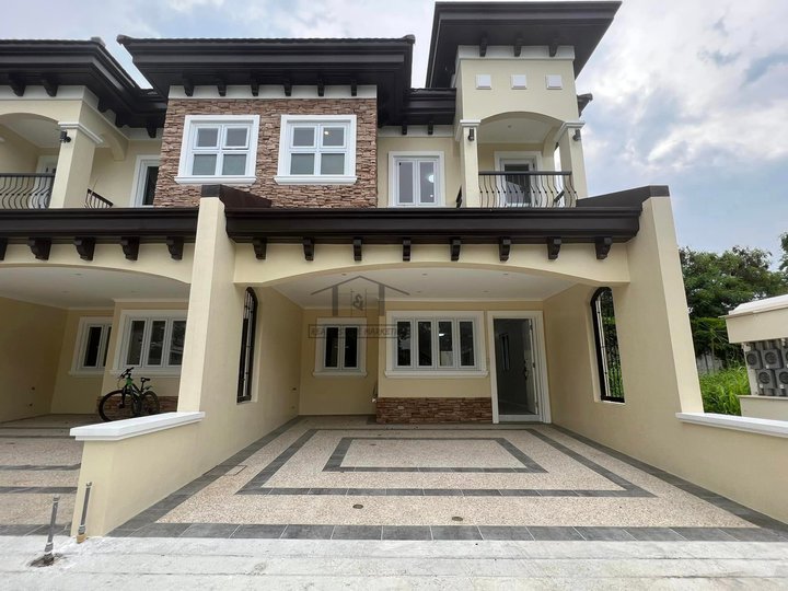 3 BEDROOMS TOWNHOUSE FOR SALE IN VERSAILLES ALABANG
