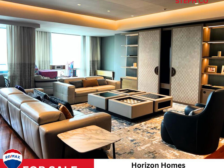 Horizon Homes: Luxurious 3BR Condo Unit