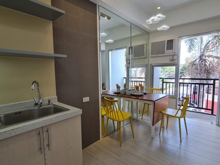 Pre Selling Studio with Balcony in Paranaque near Airport
