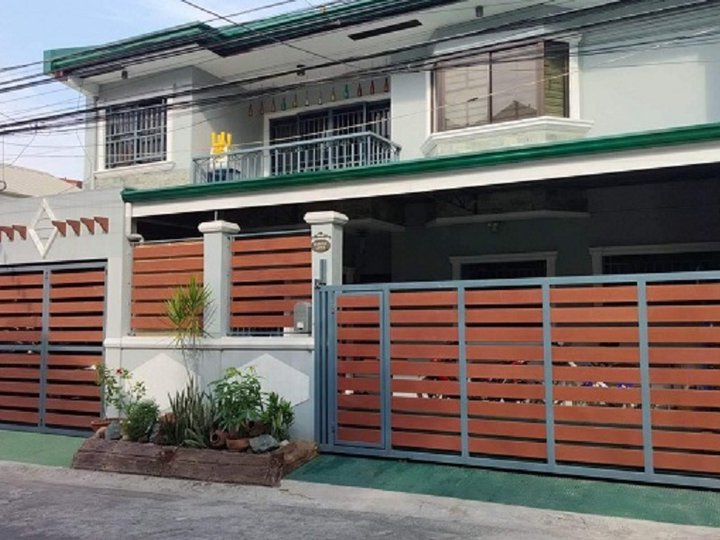 5-Bedroom House for Sale in Fortunta Subd Sucat Road Paranaque City