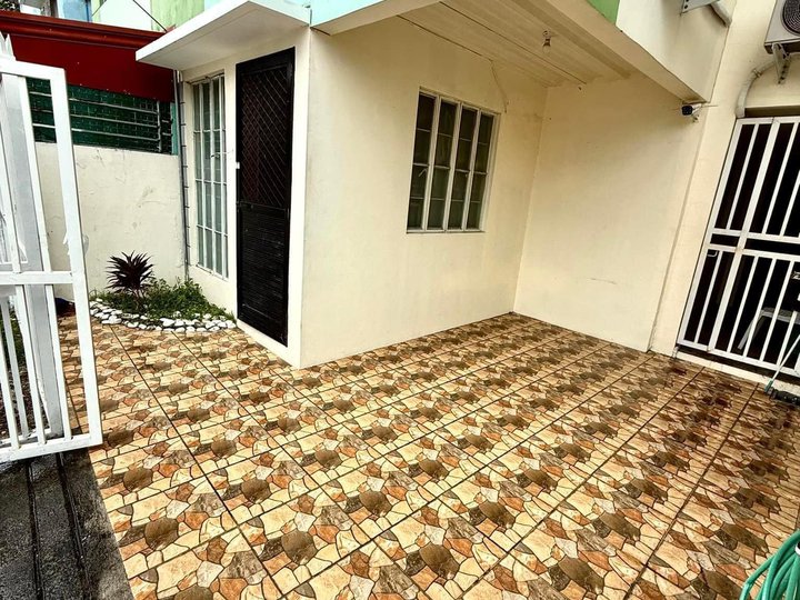 FOR SALE FULLY FURNISHED 2 STOREY TOWNHOUSE IN ANGELES CITY