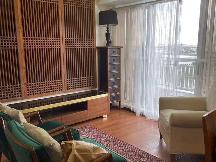 Torre De Manila 3 Bedroom Condominium Unit with Parking For Sale in Taft Ave. Manila