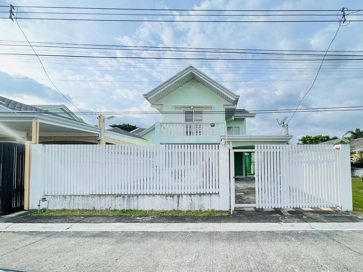 SINGLE ATTACHED TWO STOREY HOUSE IN ANGELES CITY NEAR KOREAN TOWN