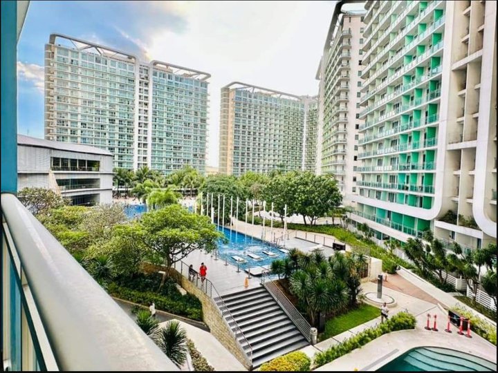 Foreclosed 46.90 sqm 2-bedroom Residential Condo For Sale in Paranaque