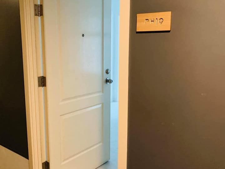 Foreclosed 38.70 sqm 2-bedroom Residential Condo For Sale in Azure Urban Resort Residences