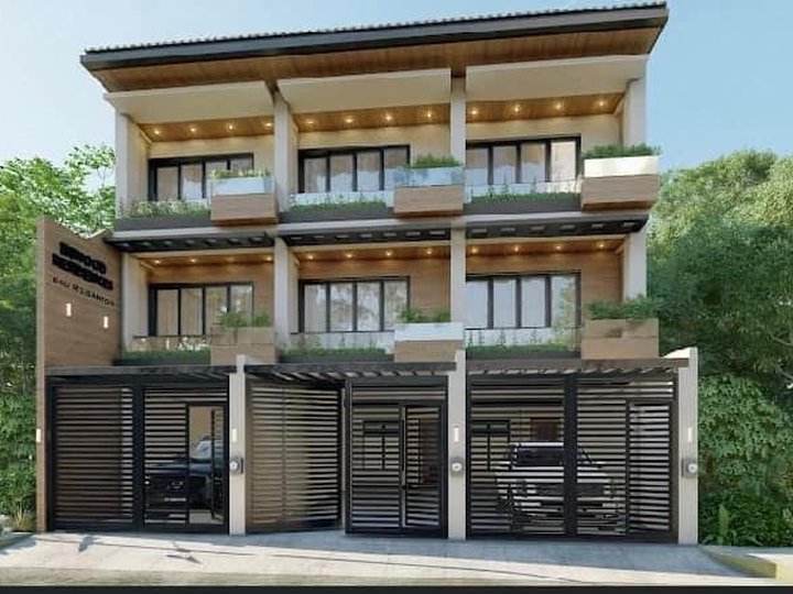 4-Bedroom Townhouse For Sale in Mandaluyong
