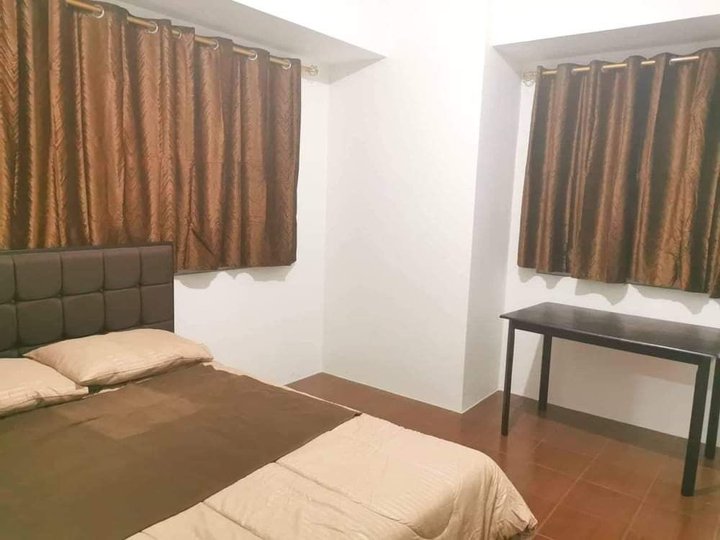 2BR Condo Unit for Sale in Pioneer Woodlands, Mandaluyong City