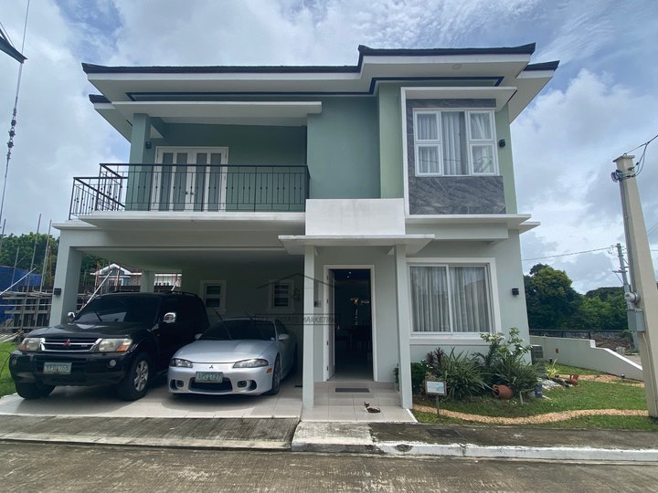 4 BEDROOMS SINGLE DETACHED HOUSE AND LOT IN DASMARINAS NEAR LA SALLE
