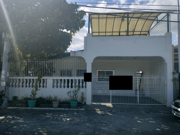 150sqm Bungalow for Sale in Greenheights Subd Sucat Road Paranaque City