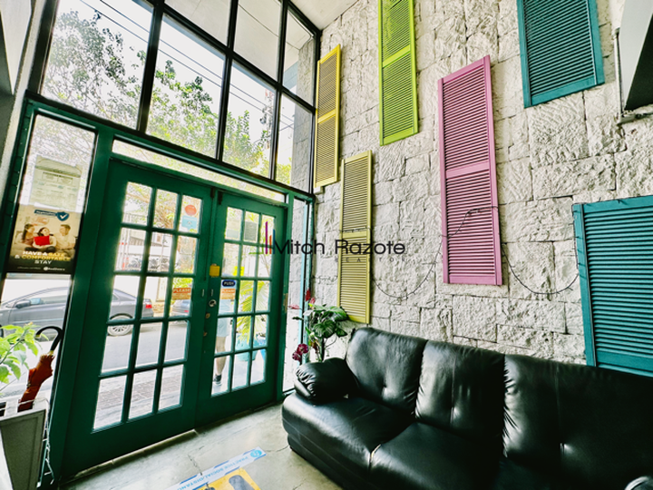 4-Storey Operational Makati Hostel / Dormitory Building For Sale