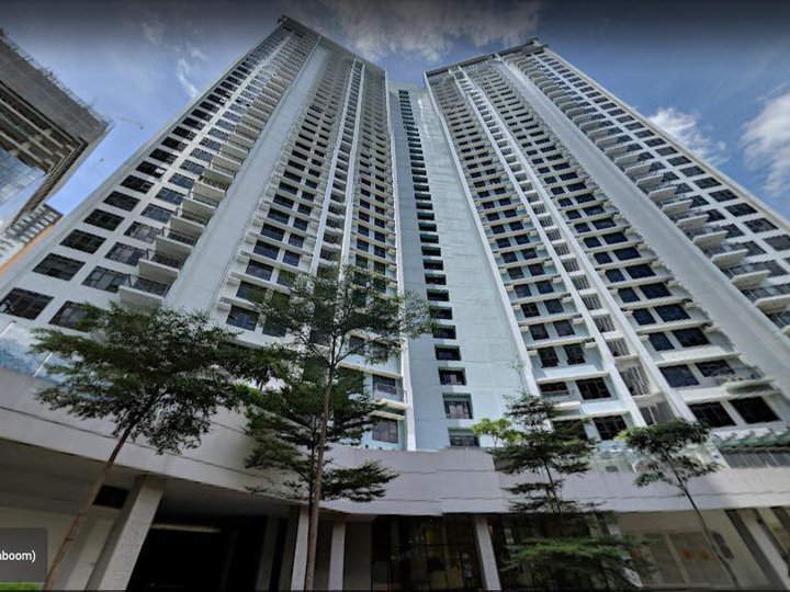 FOR SALE NEW 2 BR CONDO UNIT AT VERTIS NORTH READY FOR OCCUPANCY