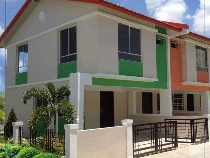 3BR 2T&B Complete Finish Townhomes in General Trias Cavite