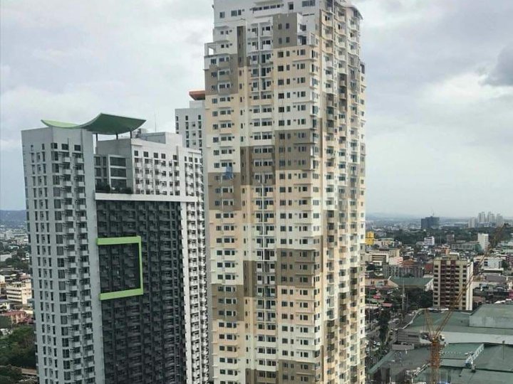 1 Bedroom with Balcony READY FOR OCCUPANCY Condo in Cubao QC RENT TO O