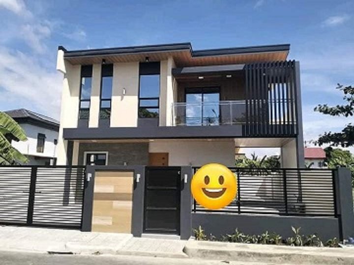 Brand new Corner lot House for Sale in Pallas Athena Exec Village Aguinaldo Highway Imus Cavite