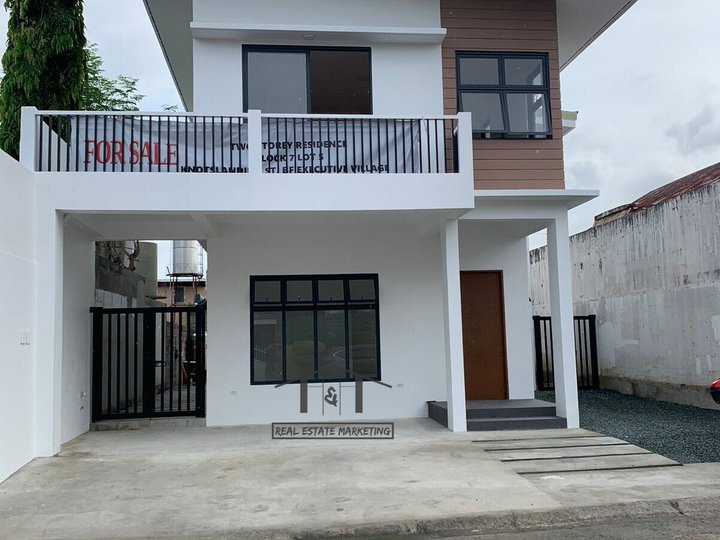 4-bedroom Single Attached House For Sale in BF Homes Paranaque City