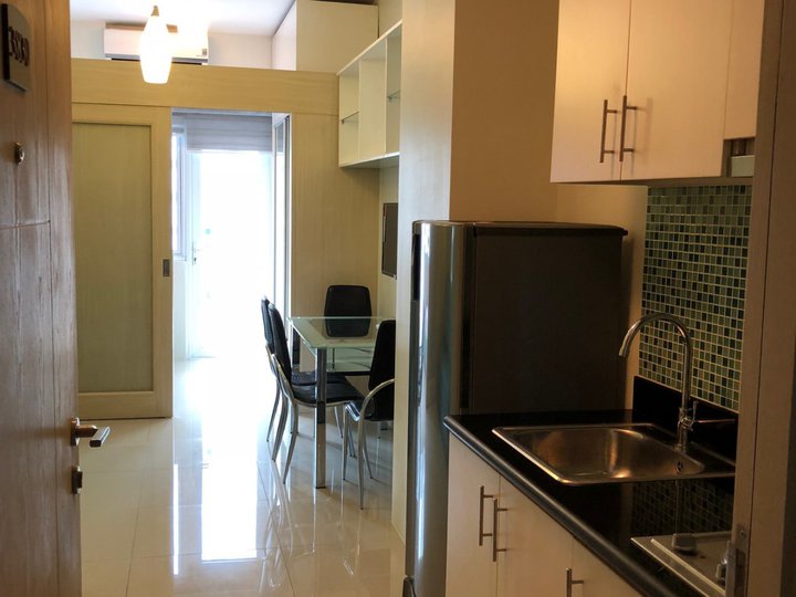 1 BR Fully Furnished Condo in Jazz Residences, Makati