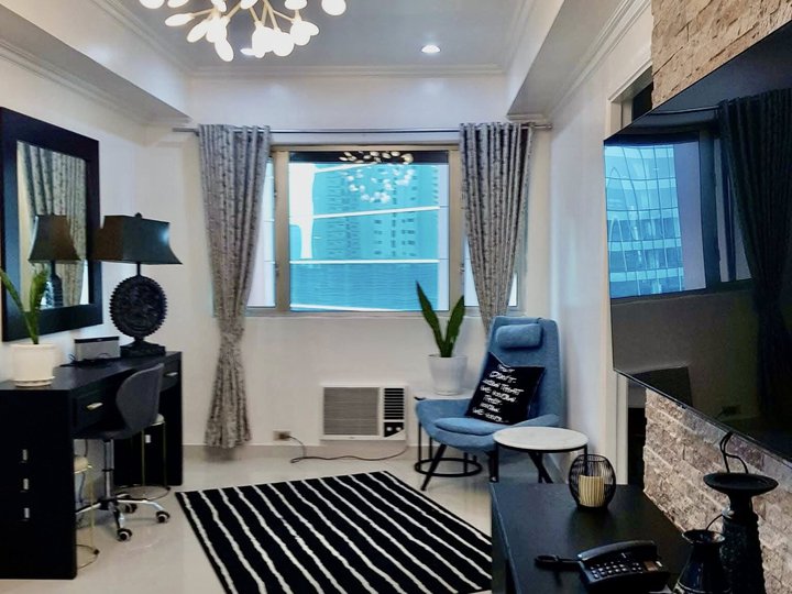 2BR Condo Unit for SALE at ORIENTAL GARDEN in Chino Roces, Makati City
