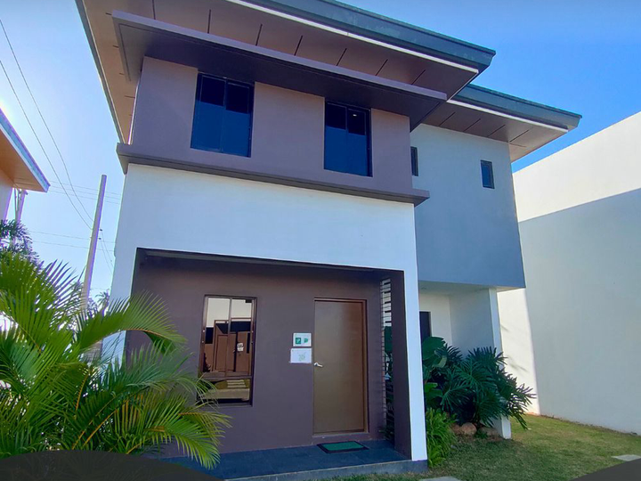 3-bedroom Single Detached House For Sale in Lipa Batangas