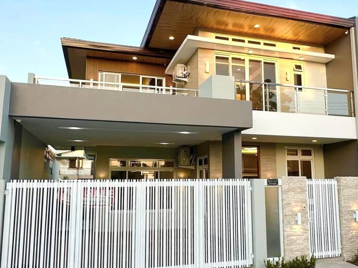 MODERN CONTEMPORARY BRAND NEW HOUSE IN PAMPANGA NEAR MARQUEE MALL