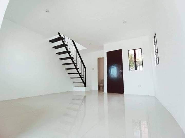 3-bedroom Duplex House For Sale in San Miguel Bulacan