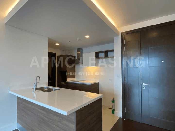 Semi-Furnished 1-Bedroom Condo Unit For Rent in Garden Tower, Makati
