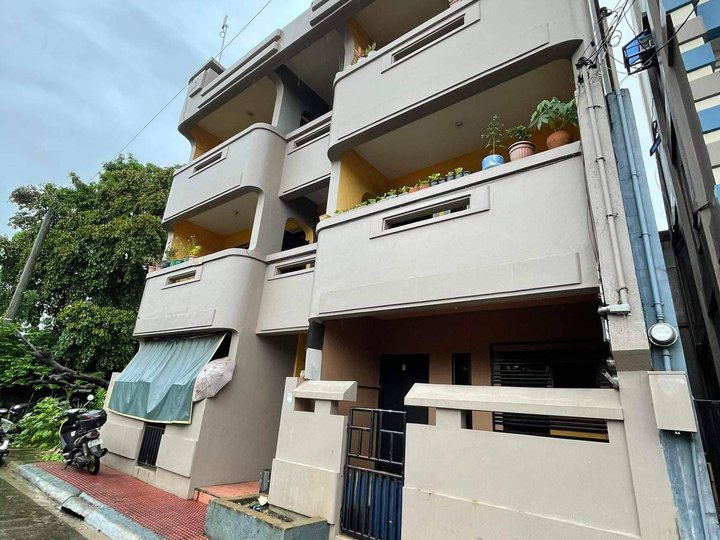 FOR SALE 6UNITS APARTMENT NEAR QUEZON CITY AND SM SAN MATEO RIZAL