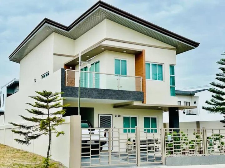 FOR SALE FULLY FURNISHED MODERN HOUSE IN ANGELES CITY NEAR CLARK