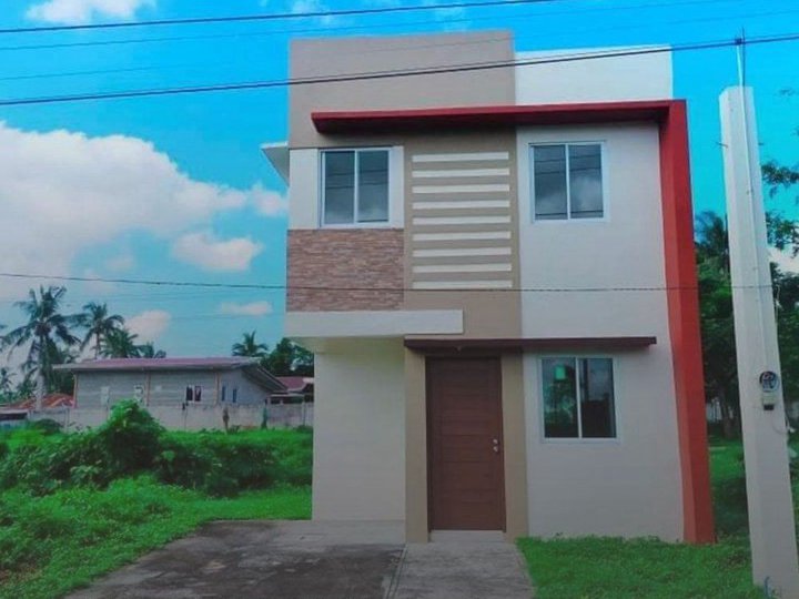 3Br  Corner House & lot Single Attached for Sale