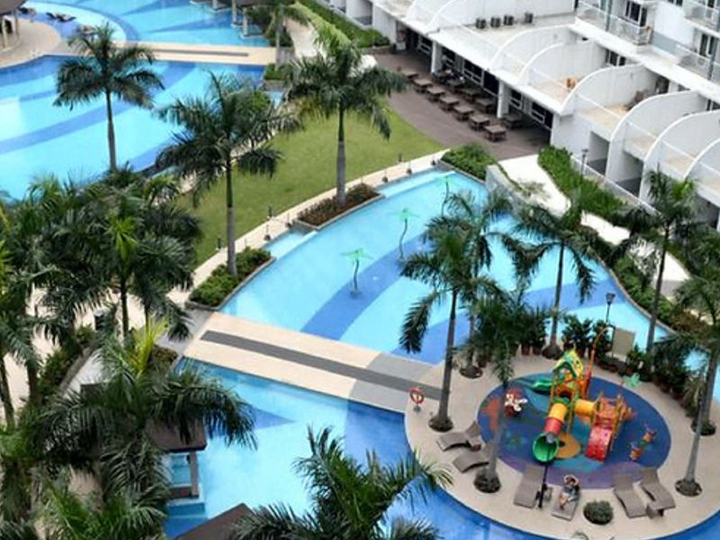 Resale 1 Bedroom Condominium in Shell Residence in MOA Complex