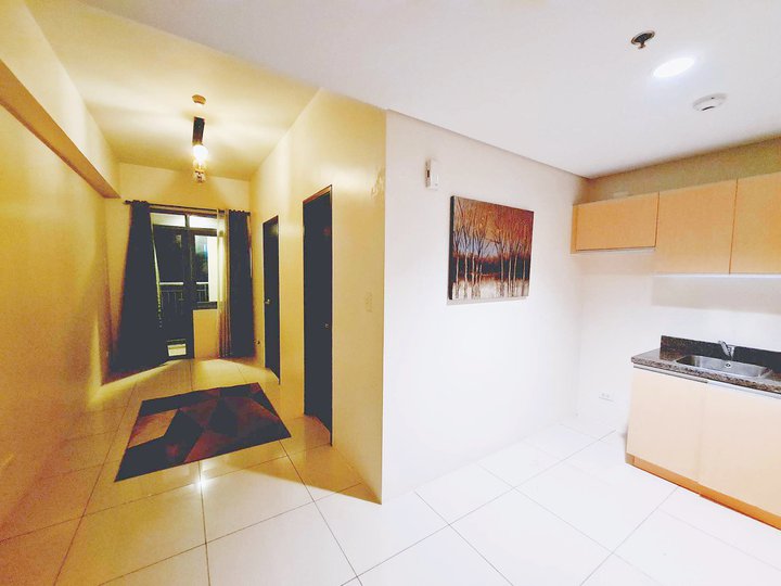 RUSH! 39 sqm 1 Bedroom Condo For Sale By Owner ParkWest Uptown BGC