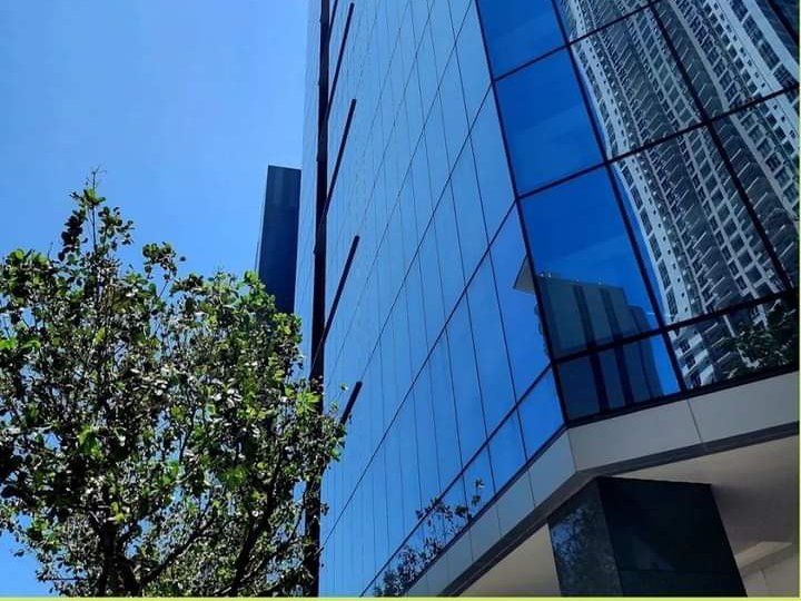 Office Spaces in Alveo Park Triangle for rent in BGC Taguig