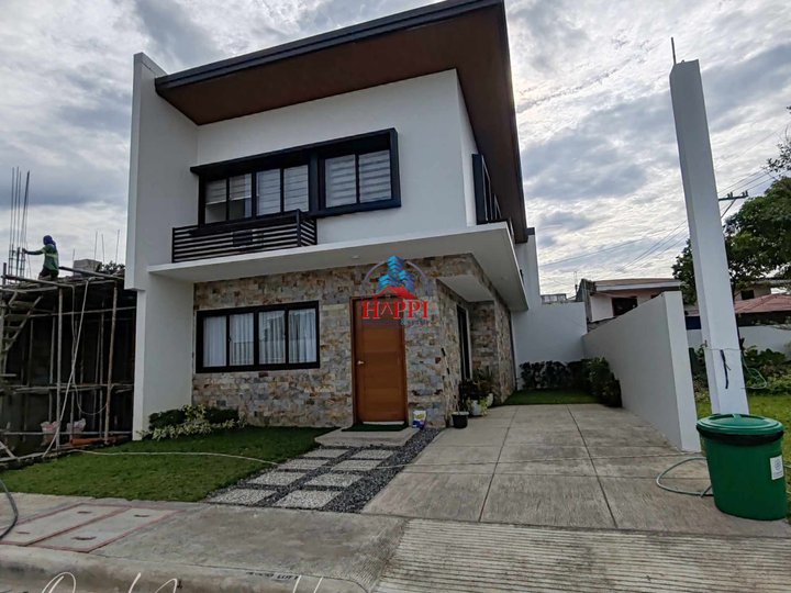 3-bedroom Single Attached House For Sale in Binan Laguna