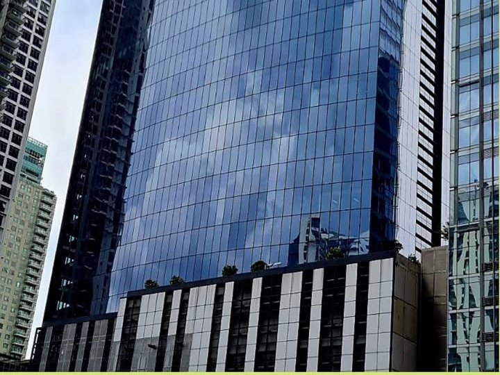 Office Spaces at Park Triangle for rent in BGC Taguig