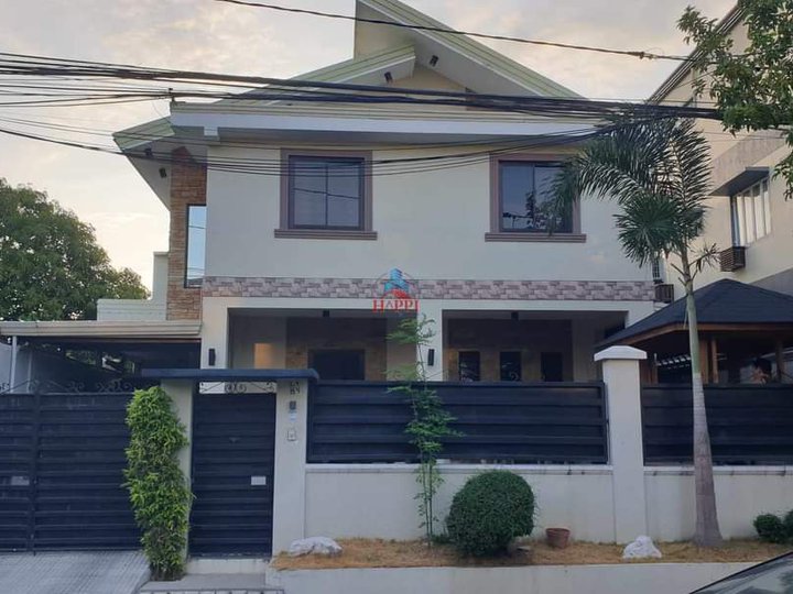 Pre Owned 5-bedroom Single Detached House For Sale in Paranaque