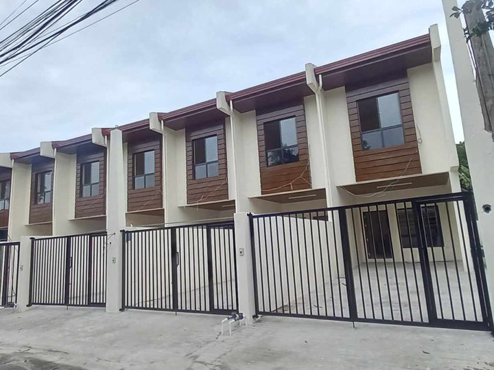 3-bedroom Townhouse For Sale in Subdivision along Sumulong Highway,Antipolo Rizal