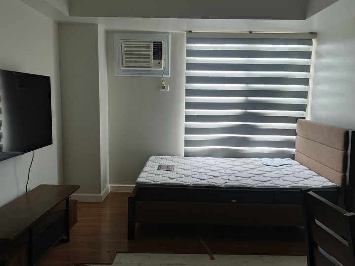 Pre-Owned 27.00 sqm Studio Residential Condo For Sale in Cebu Business Park Cebu City