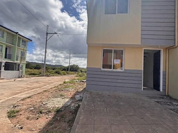 Pasalo 2-bedroom Townhouse ( Corner ) For Sale in Morong Rizal