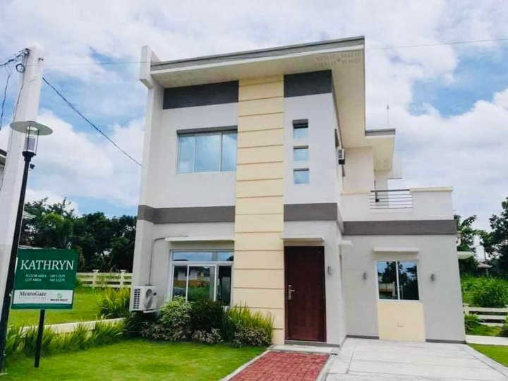 3-bedroom Single Detached House For Sale in Silang Cavite