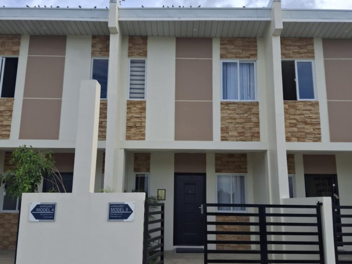 2-bedroom Townhouse For Sale in Padre Garcia Batangas near Ayala Technopark