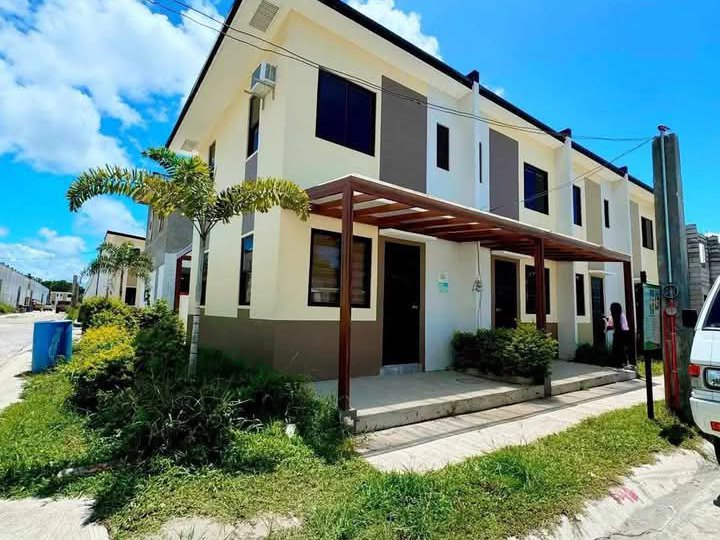 Townhouse with Equity- 2 bedroom at Naic Cavite