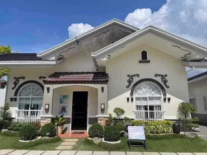 3-bedroom Single Attached House For Sale in Dauis Bohol