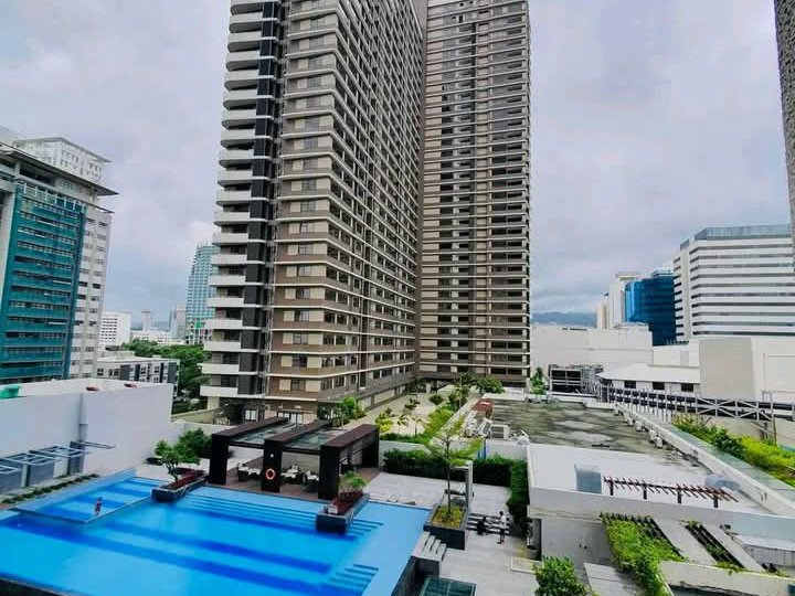 Semi-furnished unit for Sale in Park Point Residences attached to Ayala Mall Cebu