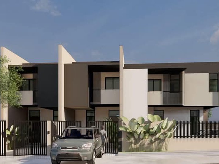 Corner Townhouse with 3-Carport for Sale in Bulacao Talisay Cebu