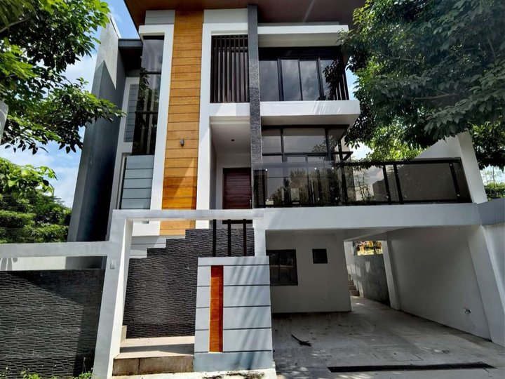 ORANGE GROVE BRAND NEW HOUSE FOR RENT (68K) OR SALE (13M) IN MATINA PANGI D.C